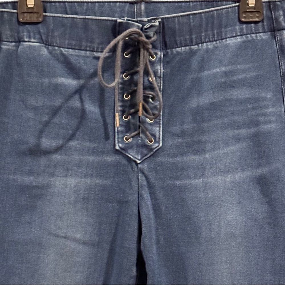 American Eagle Dark wash Pull on 360 next level stretch jeans size 12 - Picture 3 of 7